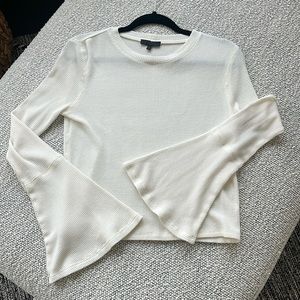 Long sleeve flare top